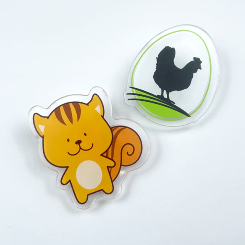 ダイカットアクリルバッジ 6×6cm